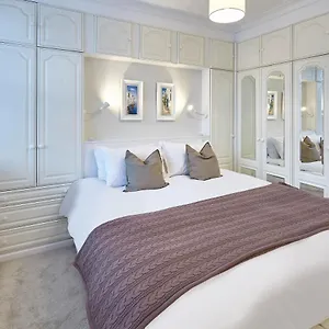 Host & - No.5 Filey