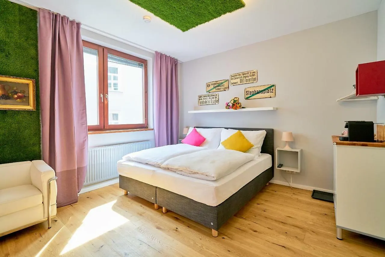 Leuhusen Center Apartments Вена Австрия